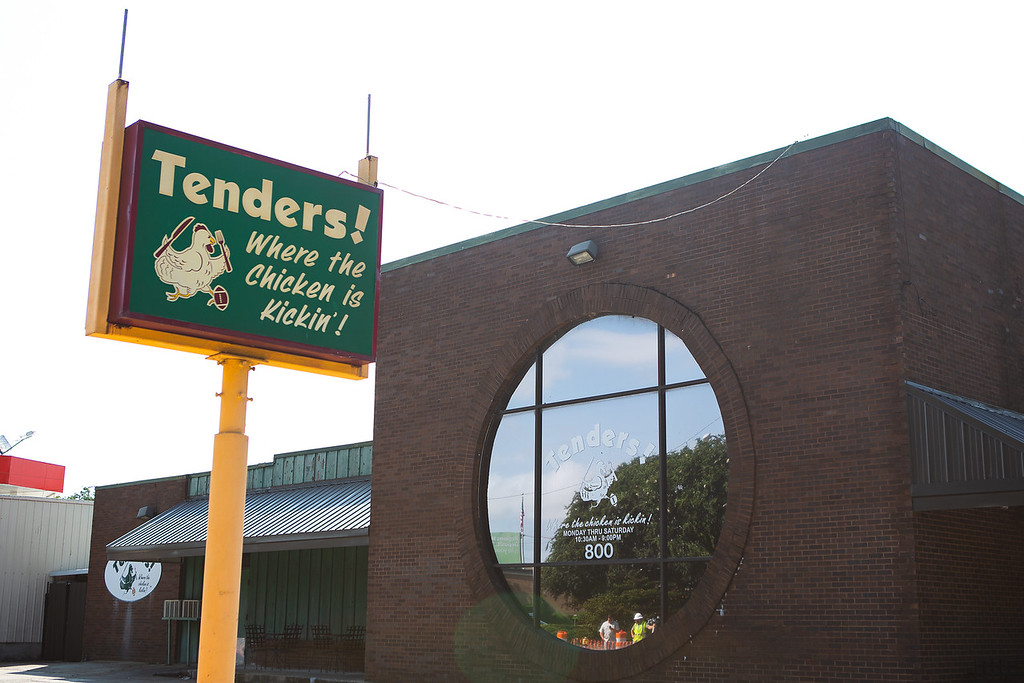 Tenders Five Points | 800 Holmes Ave NE 35801